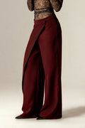 Pantalon Mila drapé à jambes larges en crêpe (rouge gothique)