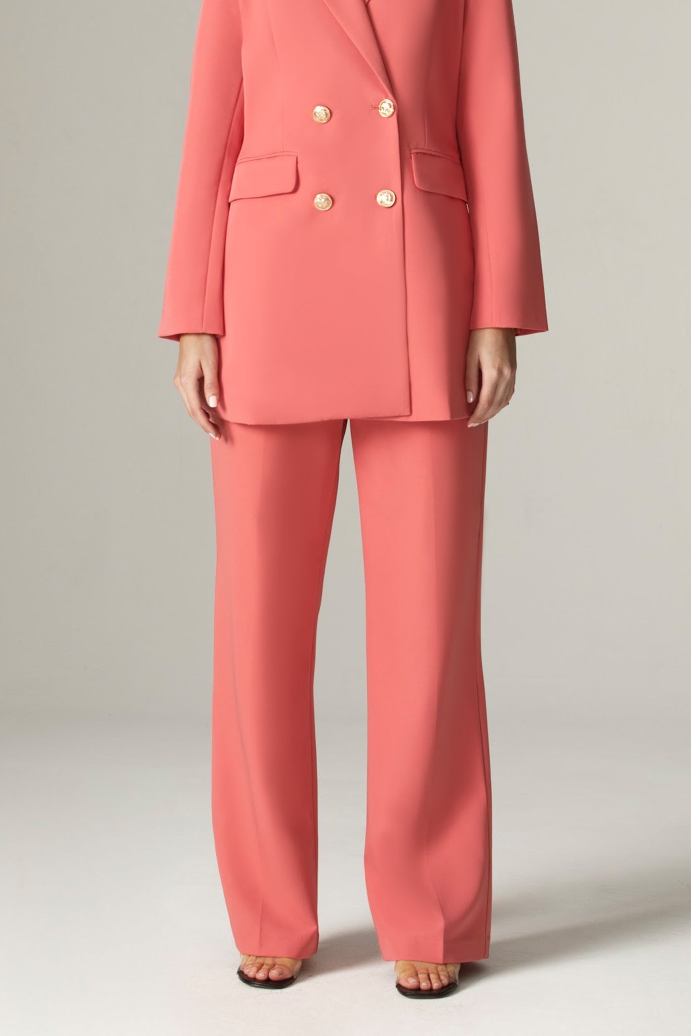 Pantalon Niaz taille haute à jambes larges (rose poudré)